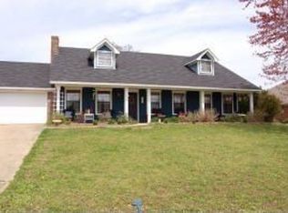 2606 Huckleberry Trl, Tupelo, MS 38801