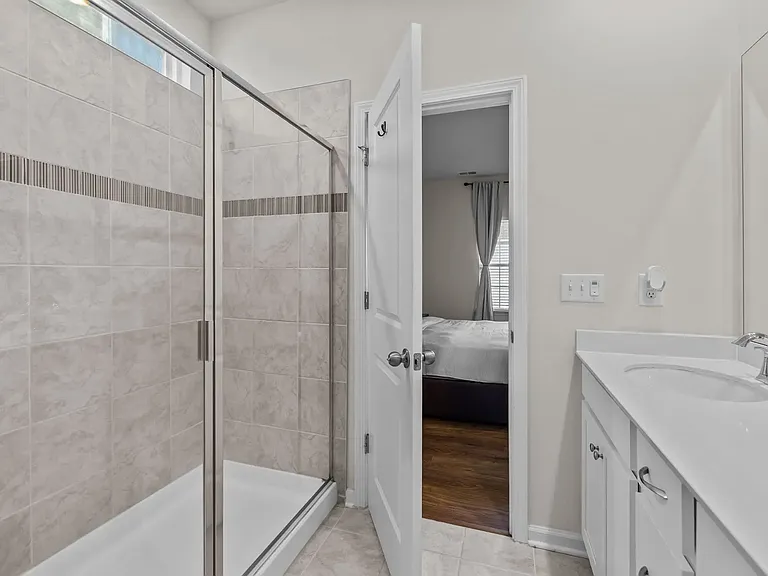 18045 Stark Way — Photo 4