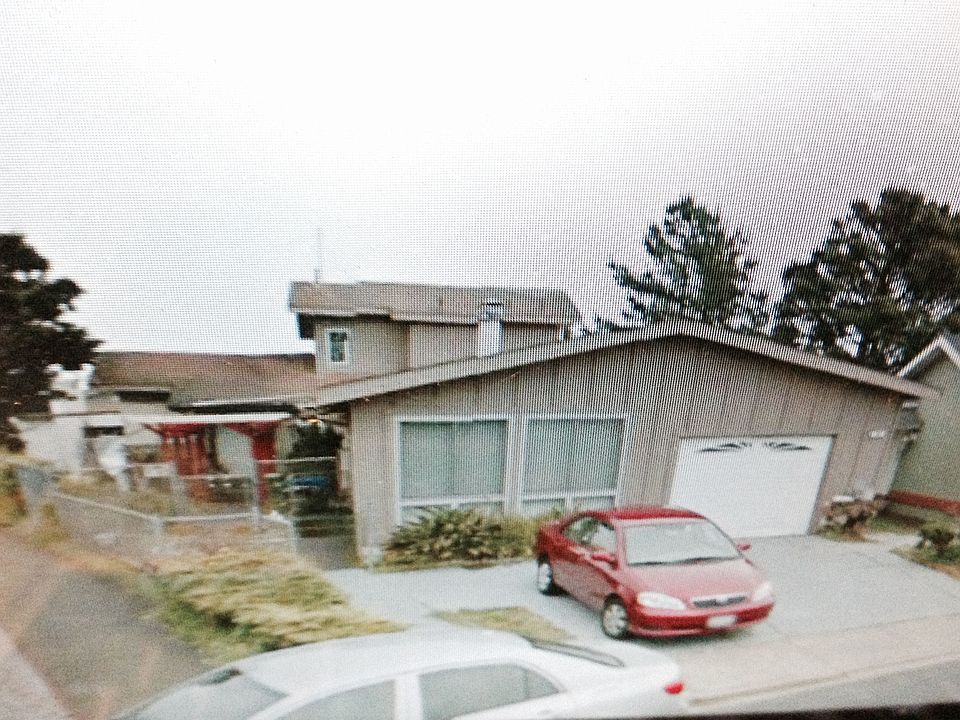 1st image of 44 Camelot Ct