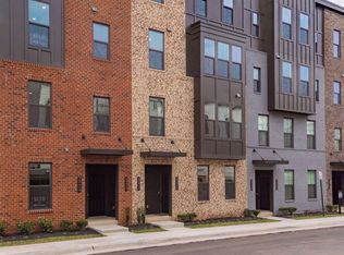 20456 Taft Ter, Ashburn, VA 20147