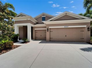 6507 Maiden Sea Dr, Apollo Beach, FL 33572
