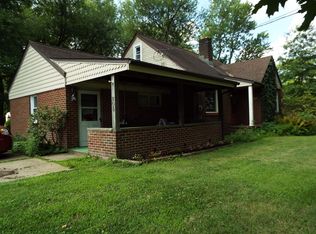 808 Easton St NE, Canton, OH 44721