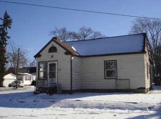 1244 Kenneth St, Muskegon, MI 49442