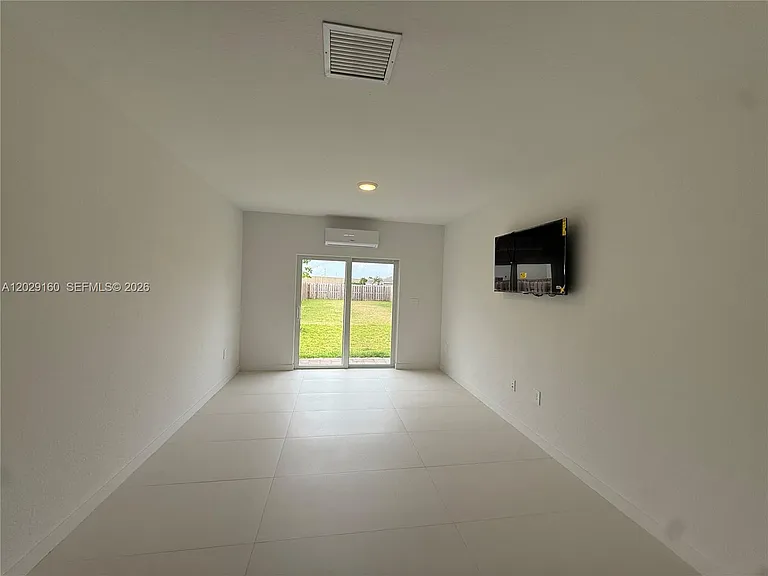 13347 SW 274th St — Photo 6