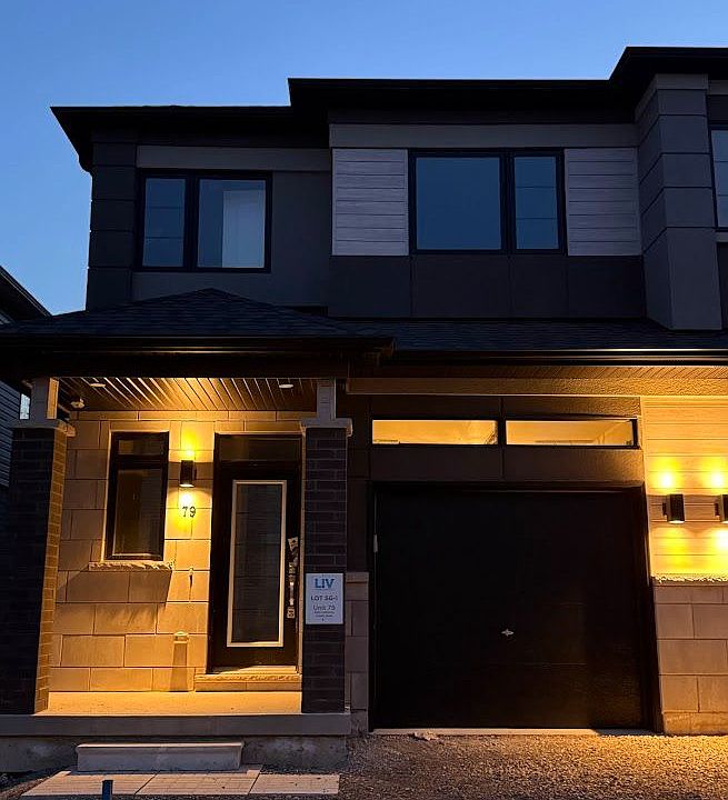 1st image of 660 Colborne St W #79