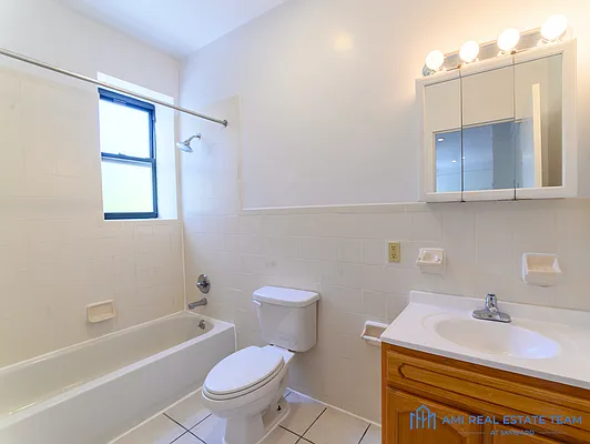 Rented by Skyward | media 9