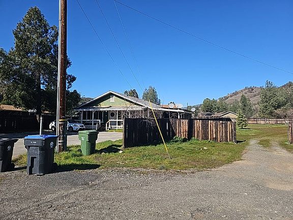 2nd image of 2861 Nectarine Way