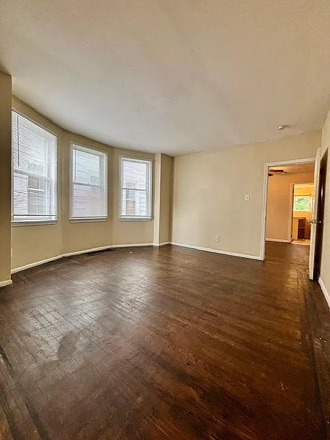 1 bed, $1,100 — Photo 1