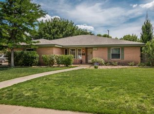 6711 Gainsborough Rd, Amarillo, TX 79106