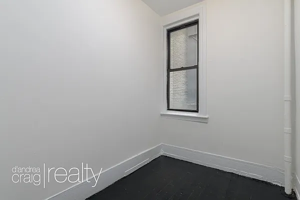 Rented by D'Andrea Craig Realty | media 11