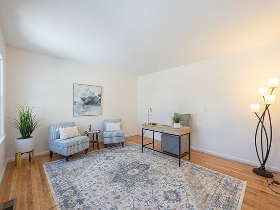 5th image of 81 Parish Rd