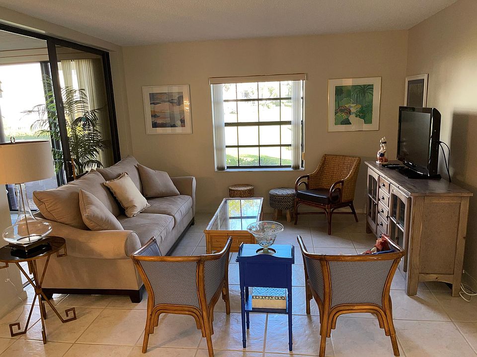 1st image of 5406 Firenze Dr APT C