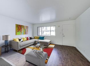 1008 E 23rd St, Oakland, CA 94606