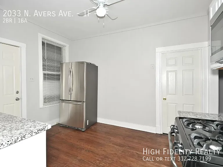 2033 N Avers Ave #1F — Photo 5