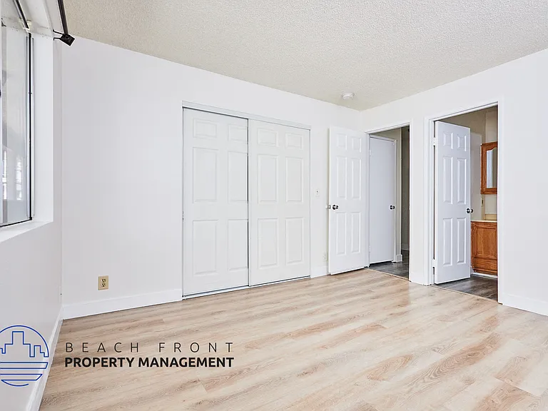 744 Rose Ave. — Photo 31