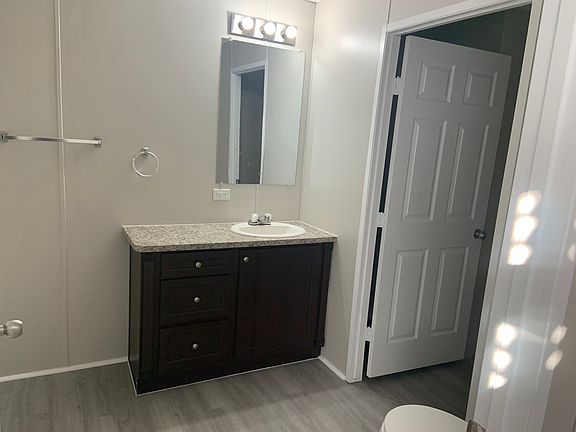 mstr bath