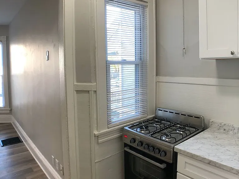 381 Meigs Street — Photo 11