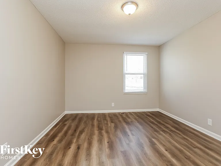 3504 Wood Bridge Dr — Photo 13