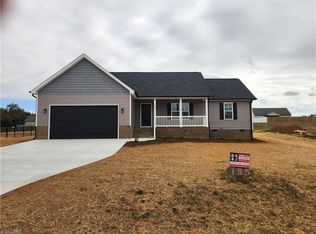 135 Knight Farm Rd, Stokesdale, NC 27357