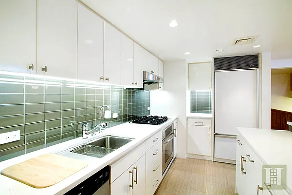 Sold by Halstead Real Estate | media 31