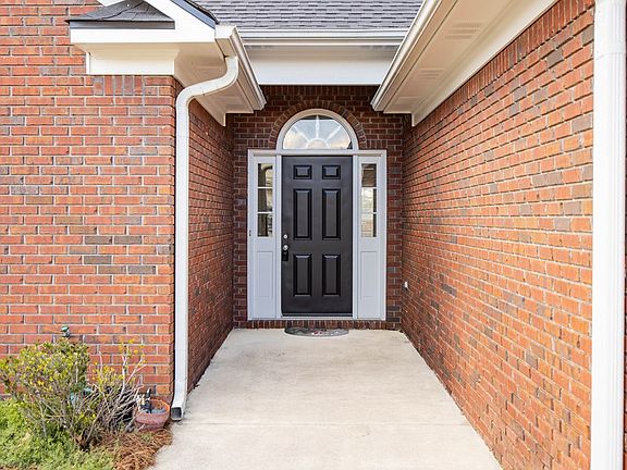 2nd image of 127 Lee Road 2141