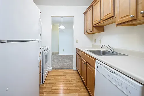 Clintwood Apartments — Photo 47