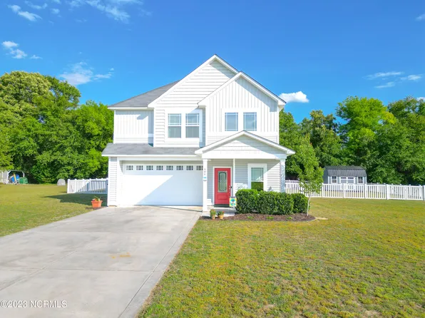 409 Hayfield Street, Elizabethtown, NC 28337