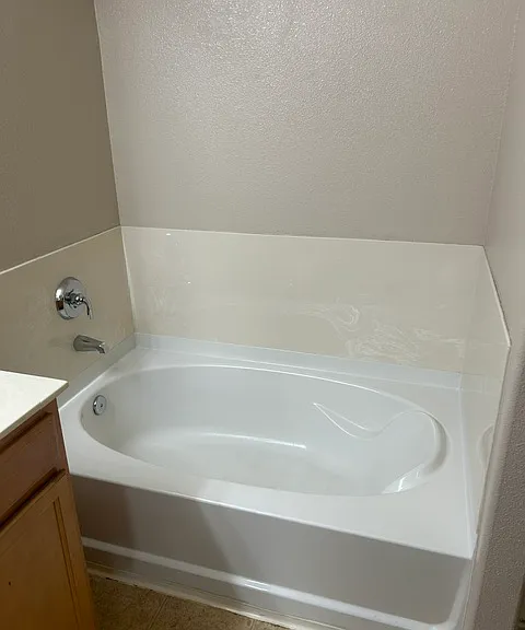 217 Vessona Cir — Photo 13