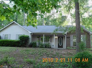 16 Stonehaven Dr, Newnan, GA 30265