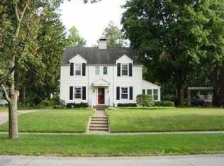 1430 E Lasalle Ave, South Bend, IN 46617