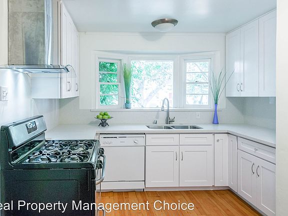 5th image of 2068 Kerwood Ave