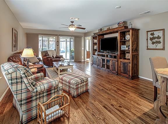 4th image of 7909 Tatum Dr