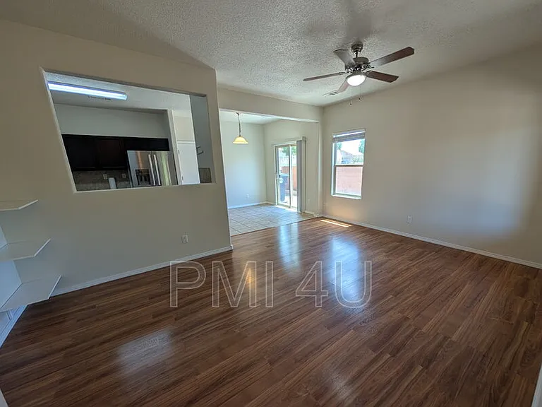 10835 Crissy Field Way NE — Photo 7