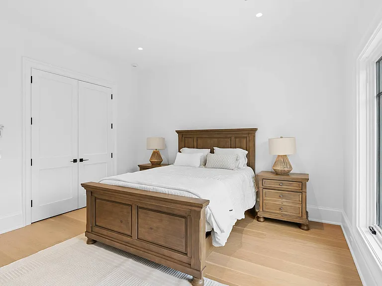 25 Fresh Pond Rd — Photo 19