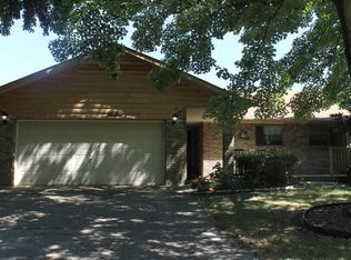 1456 Lakeside Dr, Grove, OK 74344