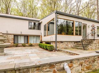 2809 Grasty Woods Ln, Pikesville, MD 21208
