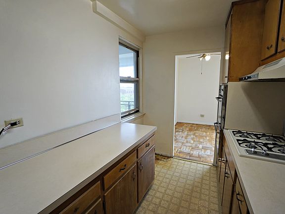 5th image of 90-59 56th Ave #6L