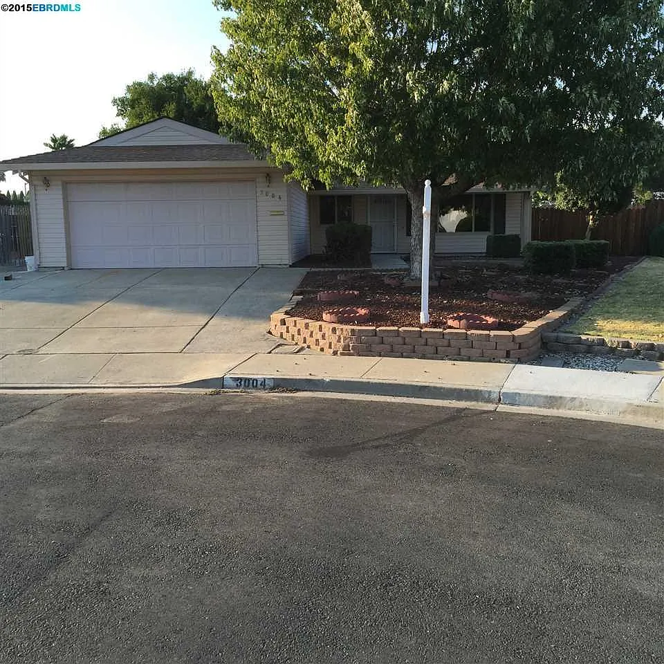 3004 Madison Ct photo 1