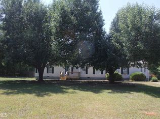 225 Brooks Rd, Jackson, GA 30233