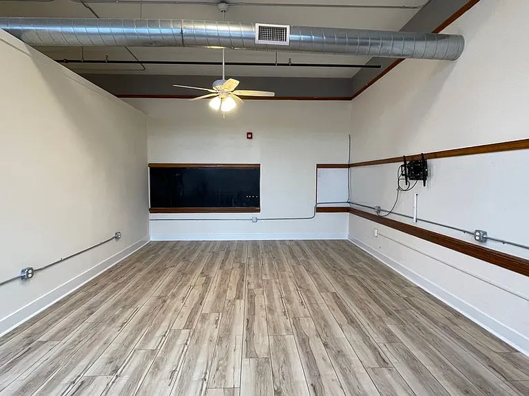 132B Franklin St — Photo 3