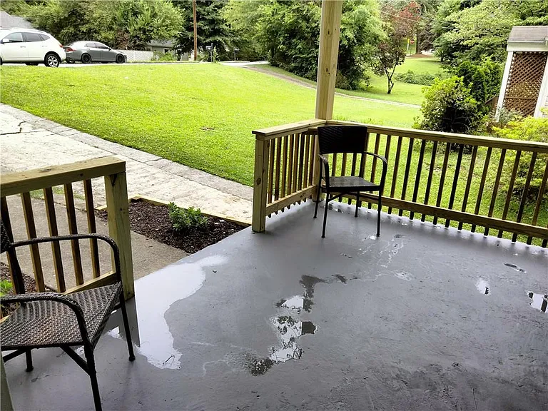 2215 Clairmont Ter NE — Photo 3
