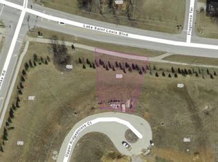 525 Upper Ridgepointe Ct, Lake Saint Louis, MO 63367