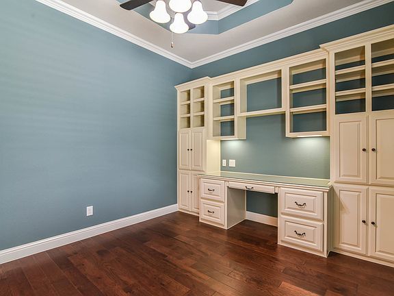 3rd image of 6807 Clayton Nicholas Ct