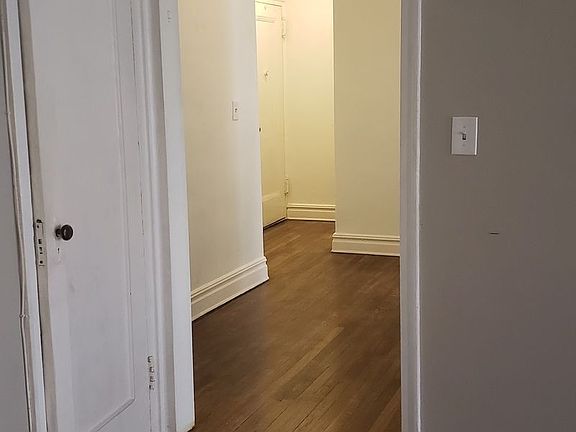 4th image of 30-75 34th St #2C