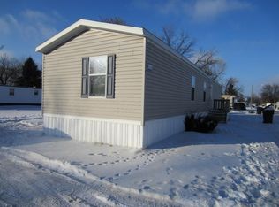 3410 S 11th St, Grand Forks, ND 58201