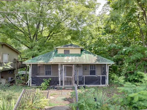 327 Floral St, Greeneville, TN 37743