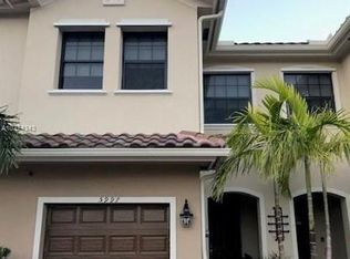 5991 NW 56th Pl, Tamarac, FL 33319