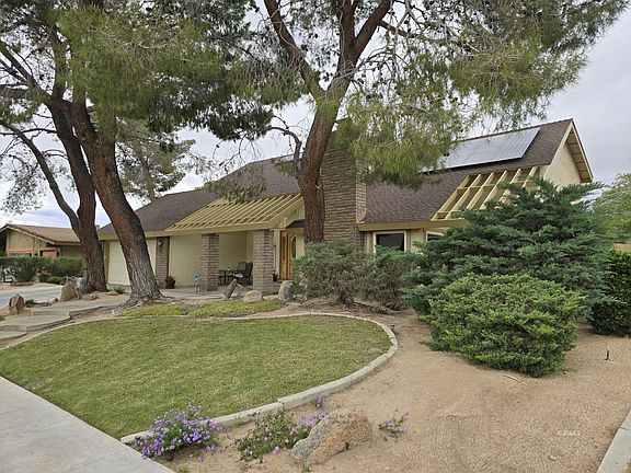 5th image of 905 Sylvia Ave