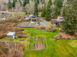6590 Country Rd, Comox Valley, BC V0R1W0