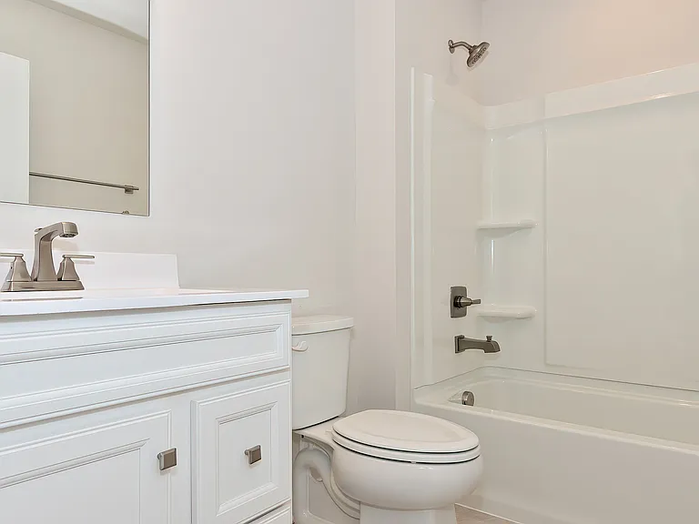 Modern Bathroom Oasis